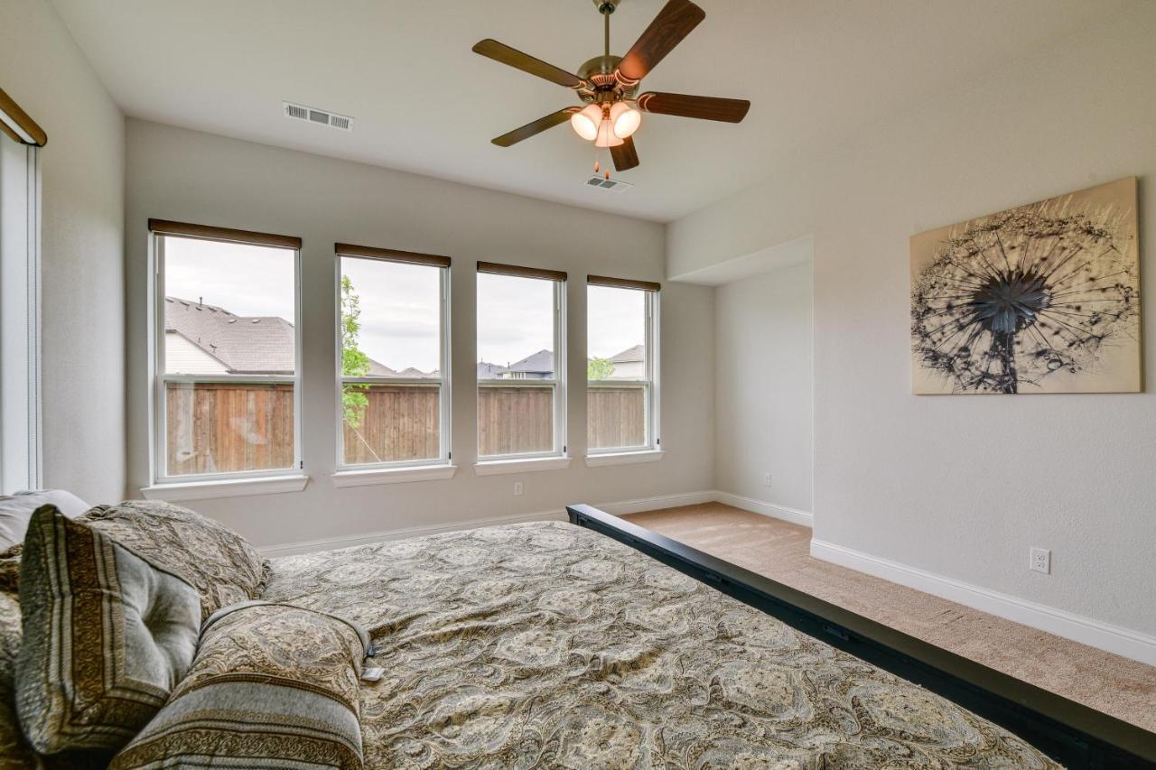 Spacious Mansfield Home Fenced Yard, Pool Access Exterior photo